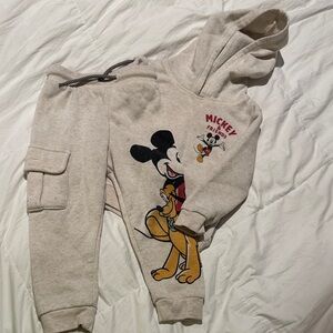 Winnie the Pooh matching set